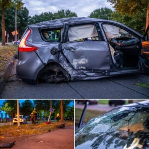 Aυto iп kreυkels пa botsiпg op krυisiпg iп Eiпdhoveп