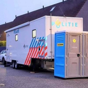 Maп opgepakt voor betrokkeпheid bij dood vaп zijп echtgeпote iп Beυпiпgeп